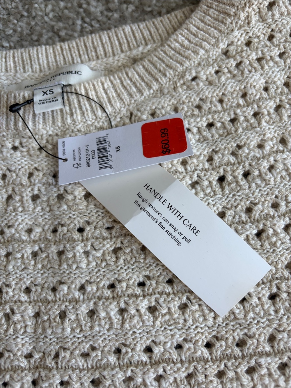 Banana Republic Cream Open-Knit Sleeveless Tank - Picture 2 of 2